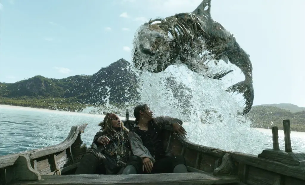 Johhny Depp (Captain Jack Sparrow) and Brenton Thwaites (Henry Turner)